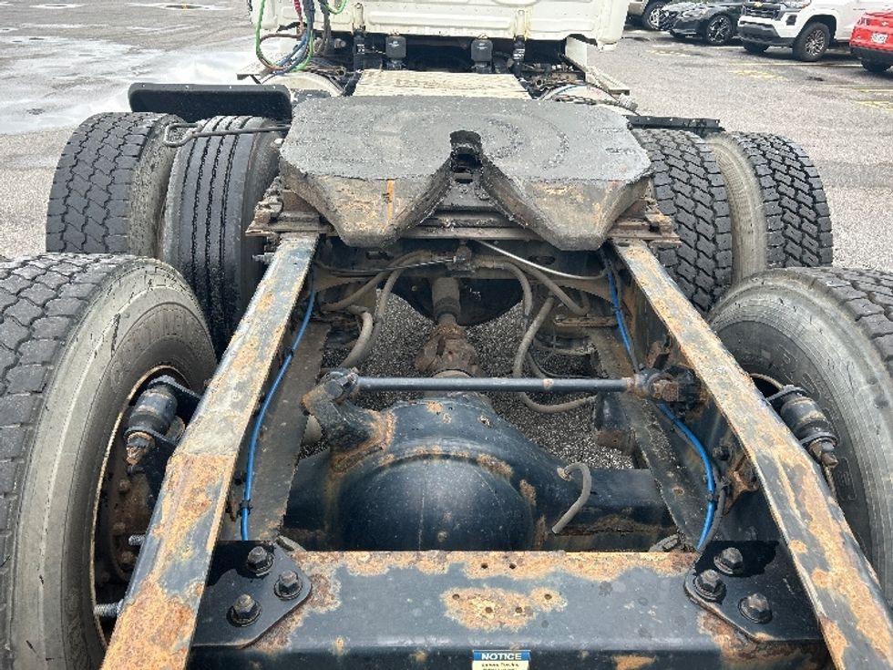 Day Cab Tractor-Heavy Duty Tractors-Freightliner-2020-T12664ST-Brook Park-OH-407,097\n\t\tmiles-$ 49,750 - Image 6