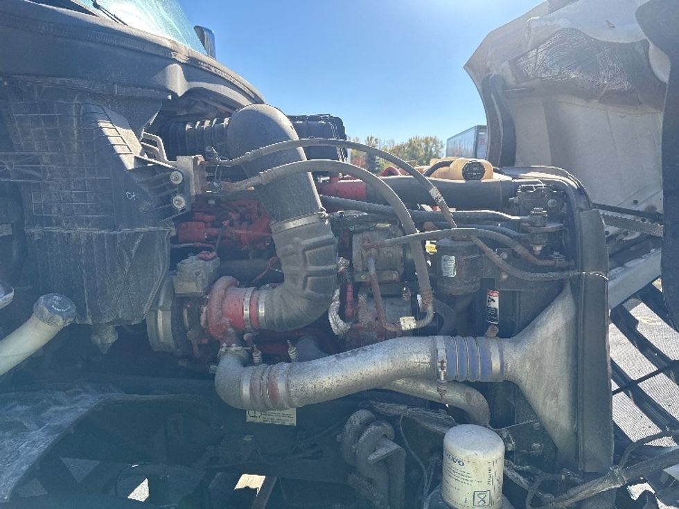 Day Cab Tractor-Heavy Duty Tractors-Freightliner-2020-T12664ST-Brooklyn Park-MN-284,903\n\t\tmiles-$ 60,500 - Image 15