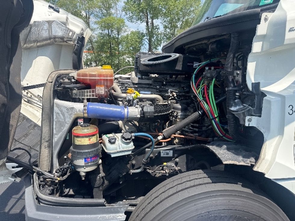 Day Cab Tractor-Heavy Duty Tractors-Freightliner-2020-T12664ST-Brooklyn Park-MN-406,807\n\t\tmiles-$ 48,500 - Image 16
