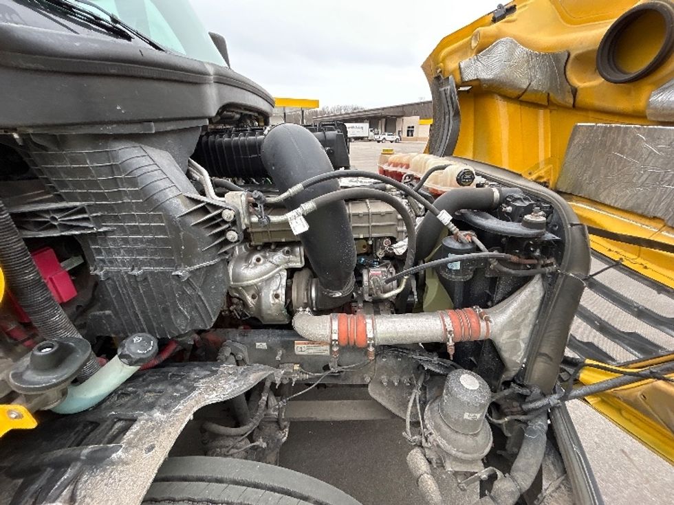 Day Cab Tractor-Heavy Duty Tractors-Freightliner-2020-T12664ST-Byron Center-MI-274,892\n\t\tmiles-$ 55,500 - Image 15