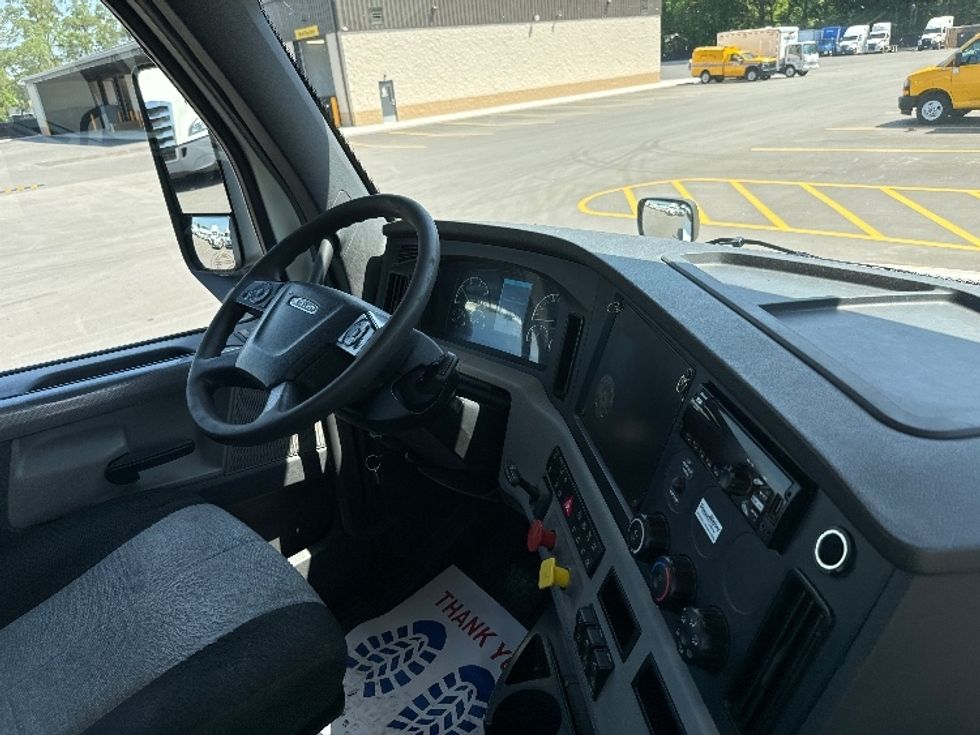 Day Cab Tractor-Heavy Duty Tractors-Freightliner-2020-T12664ST-Byron Center-MI-292,243\n\t\tmiles-$ 55,500 - Image 14