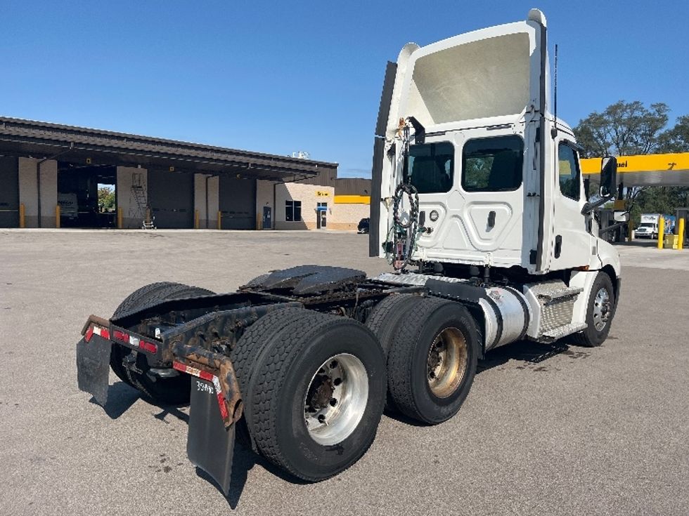 Day Cab Tractor-Heavy Duty Tractors-Freightliner-2020-T12664ST-Byron Center-MI-347,342\n\t\tmiles-$ 53,750 - Image 7