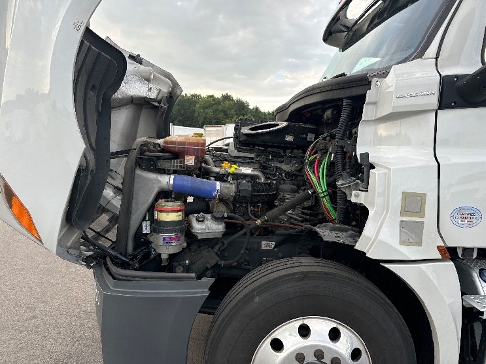 Day Cab Tractor-Heavy Duty Tractors-Freightliner-2020-T12664ST-Byron Center-MI-632,906\n\t\tmiles-$ 32,250 - Image 16