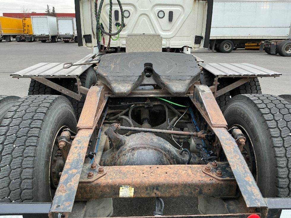 Day Cab Tractor-Heavy Duty Tractors-Freightliner-2020-T12664ST-Calgary-AB-766,227\n\t\tkm-$ 52,750 - Image 6