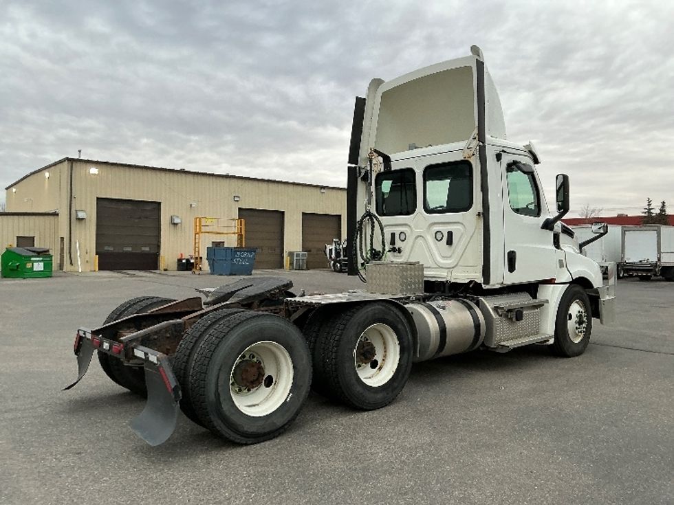 Day Cab Tractor-Heavy Duty Tractors-Freightliner-2020-T12664ST-Calgary-AB-766,227\n\t\tkm-$ 52,750 - Image 7