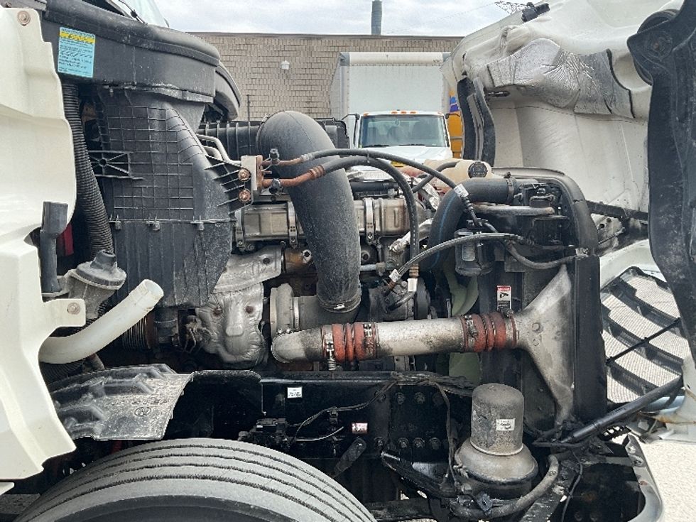 Day Cab Tractor-Heavy Duty Tractors-Freightliner-2020-T12664ST-Cambridge-ON-270,481\n\t\tkm-$ 74,000 - Image 15