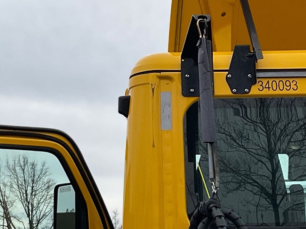 Day Cab Tractor-Heavy Duty Tractors-Freightliner-2020-T12664ST-Capitol Heights-MD-222,686\n\t\tmiles-$ 55,500 - Image 20