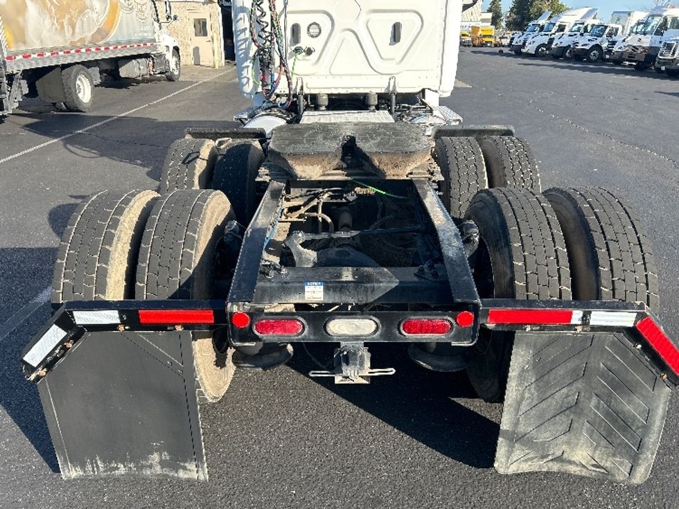 Day Cab Tractor-Heavy Duty Tractors-Freightliner-2020-T12664ST-Ceres-CA-257,151\n\t\tmiles-$ 52,750 - Image 6