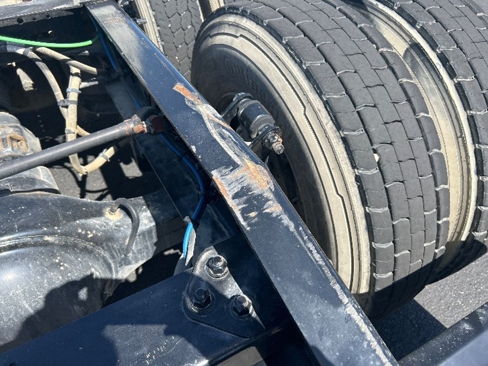 Day Cab Tractor-Heavy Duty Tractors-Freightliner-2020-T12664ST-Ceres-CA-593,450\n\t\tmiles-$ 32,750 - Image 17