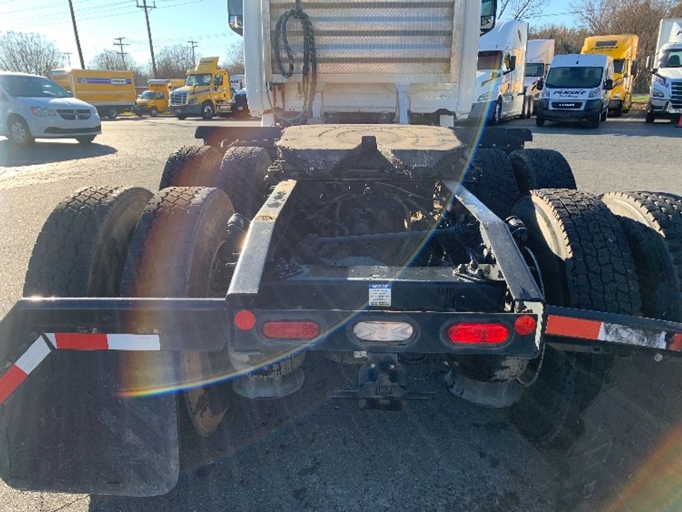 Day Cab Tractor-Heavy Duty Tractors-Freightliner-2020-T12664ST-Charlotte-NC-272,215\n\t\tmiles-$ 76,250 - Image 6