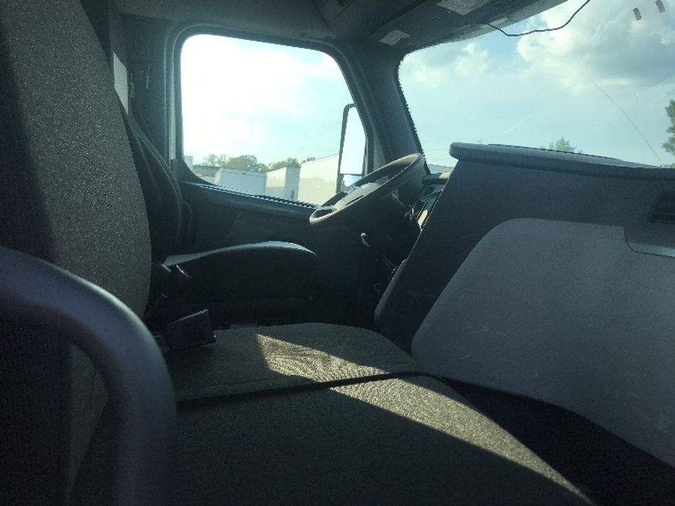 Day Cab Tractor-Heavy Duty Tractors-Freightliner-2020-T12664ST-Charlotte-NC-403,182\n\t\tmiles-$ 54,500 - Image 14