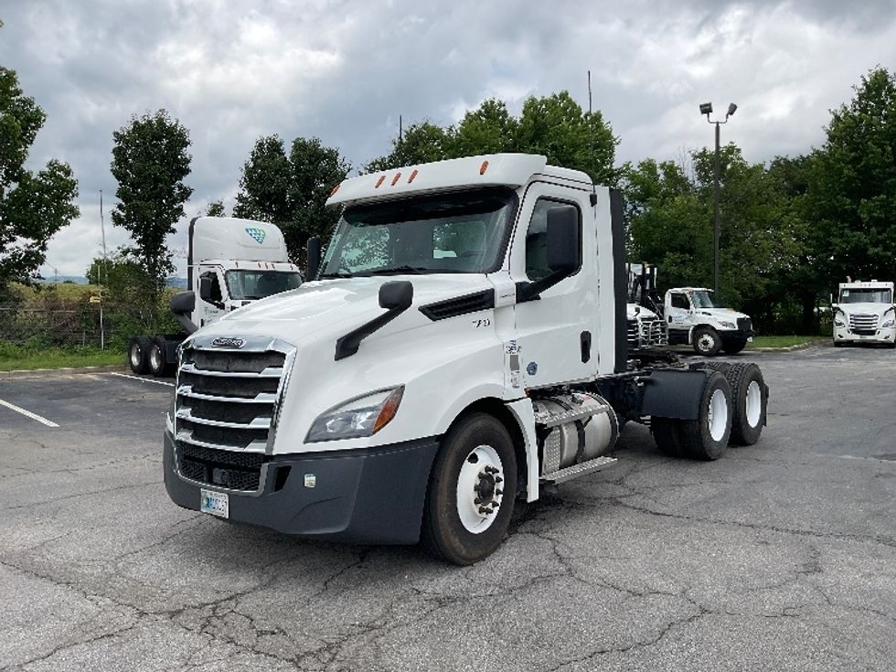 Day Cab Tractor-Heavy Duty Tractors-Freightliner-2020-T12664ST-Chattanooga-TN-441,433\n\t\tmiles-$ 52,250 - Image 3