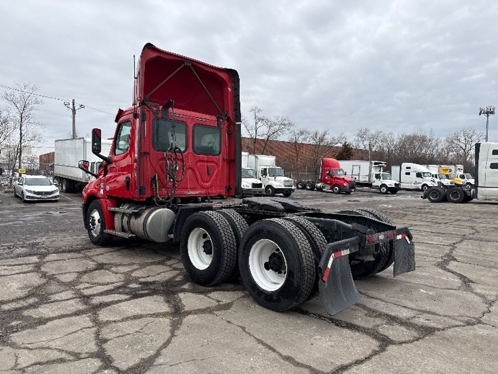 Day Cab Tractor-Heavy Duty Tractors-Freightliner-2020-T12664ST-Chicago (Melrose Park)-IL-511,552\n\t\tmiles-$ 40,250 - Image 5