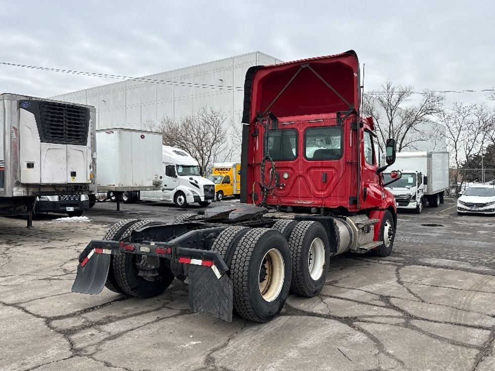 Day Cab Tractor-Heavy Duty Tractors-Freightliner-2020-T12664ST-Chicago (Melrose Park)-IL-511,552\n\t\tmiles-$ 40,250 - Image 7