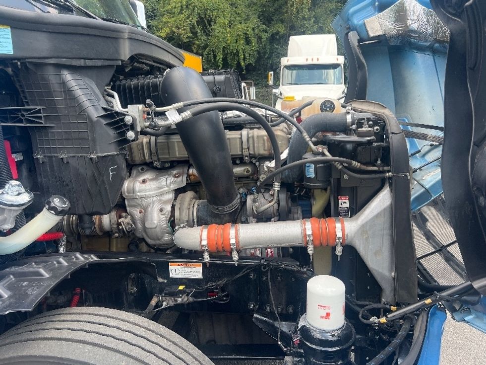 Day Cab Tractor-Heavy Duty Tractors-Freightliner-2020-T12664ST-Cleveland-TN-412,351\n\t\tmiles-$ 56,250 - Image 15