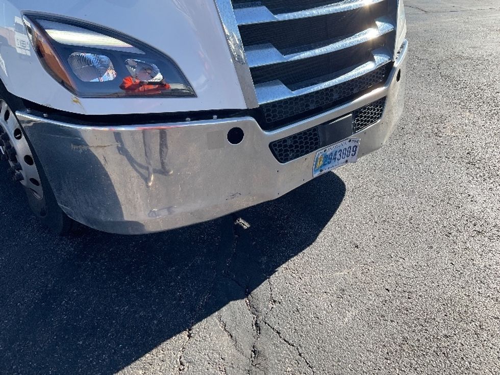 Day Cab Tractor-Heavy Duty Tractors-Freightliner-2020-T12664ST-Colorado Springs-CO-205,060\n\t\tmiles-$ 65,750 - Image 19