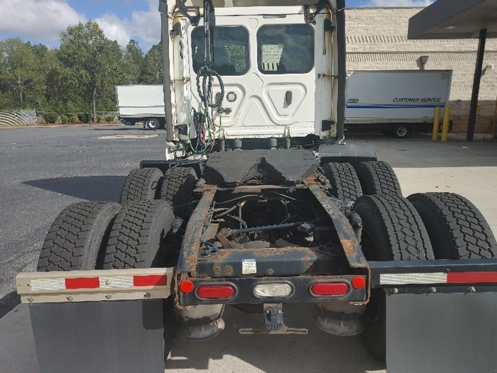 Day Cab Tractor-Heavy Duty Tractors-Freightliner-2020-T12664ST-Concord-NC-724,744\n\t\tmiles-$ 30,750 - Image 6