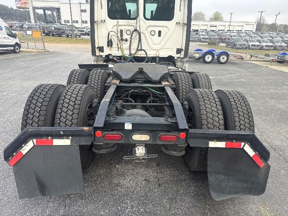 Day Cab Tractor-Heavy Duty Tractors-Freightliner-2020-T12664ST-Conyers-GA-537,039\n\t\tmiles-$ 39,500 - Image 6