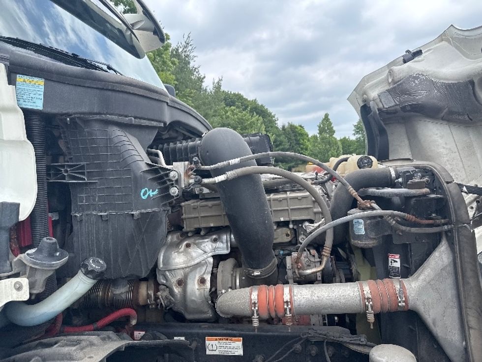 Day Cab Tractor-Heavy Duty Tractors-Freightliner-2020-T12664ST-Cranbury-NJ-446,000\n\t\tmiles-$ 46,500 - Image 16