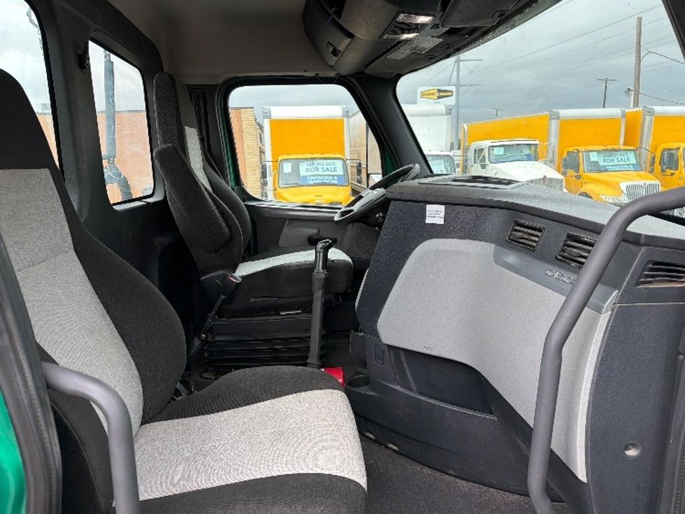 Day Cab Tractor-Heavy Duty Tractors-Freightliner-2020-T12664ST-Dallas-TX-187,301\n\t\tmiles-$ 59,500 - Image 14