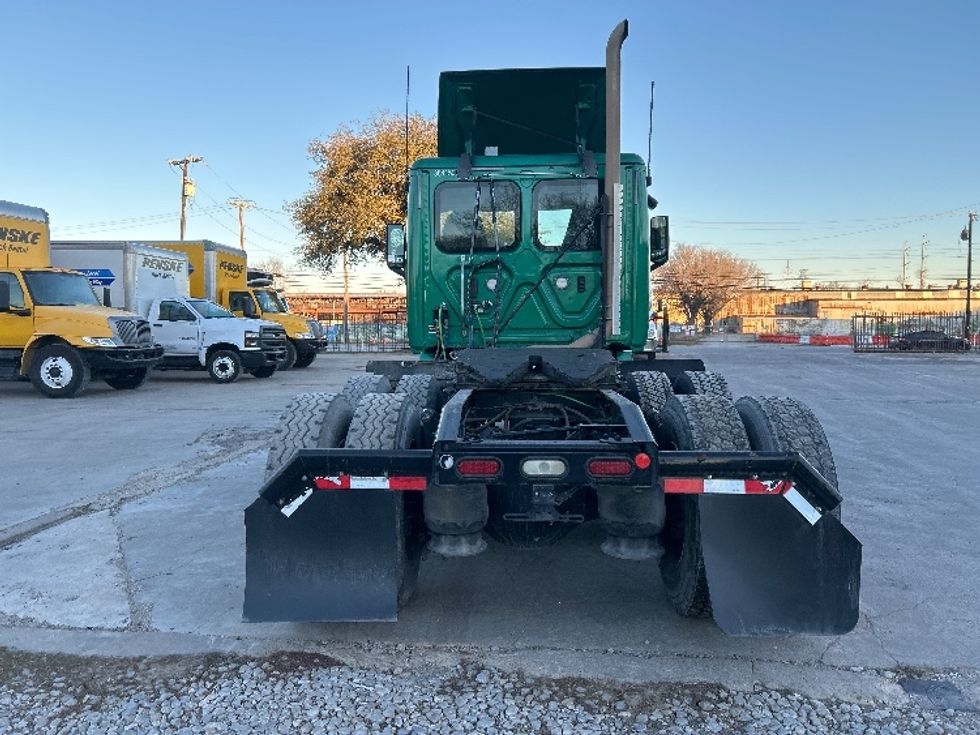 Day Cab Tractor-Heavy Duty Tractors-Freightliner-2020-T12664ST-Dallas-TX-192,652\n\t\tmiles-$ 60,250 - Image 6