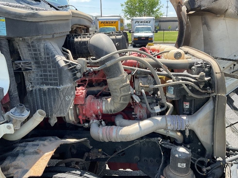 Day Cab Tractor-Heavy Duty Tractors-Freightliner-2020-T12664ST-Dallas-TX-525,156\n\t\tmiles-$ 47,500 - Image 15