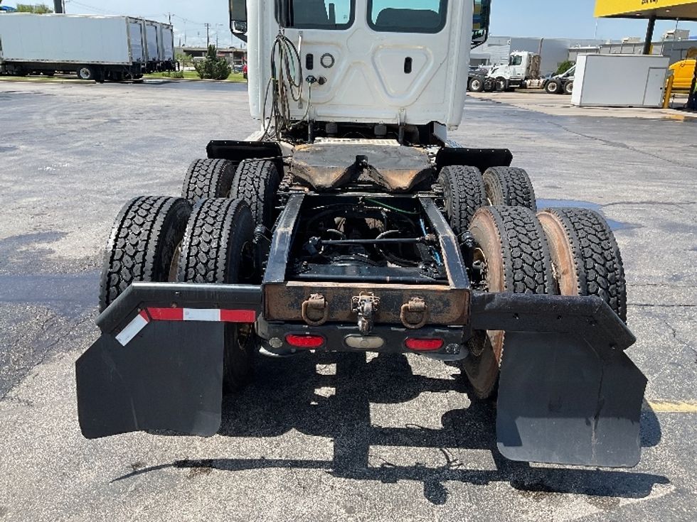 Day Cab Tractor-Heavy Duty Tractors-Freightliner-2020-T12664ST-Dallas-TX-525,156\n\t\tmiles-$ 47,500 - Image 6