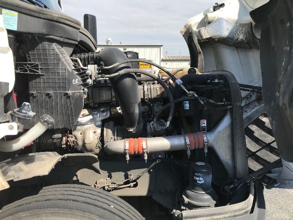 Day Cab Tractor-Heavy Duty Tractors-Freightliner-2020-T12664ST-Decatur-AL-390,104\n\t\tmiles-$ 44,250 - Image 15