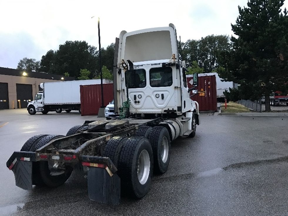 Day Cab Tractor-Heavy Duty Tractors-Freightliner-2020-T12664ST-Delta-BC-1,020,999\n\t\tkm-$ 35,250 - Image 7