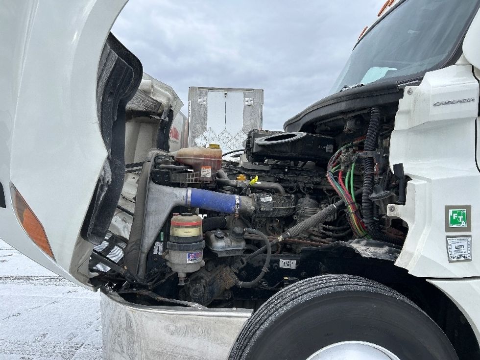 Day Cab Tractor-Heavy Duty Tractors-Freightliner-2020-T12664ST-Des Moines-IA-358,264\n\t\tmiles-$ 49,000 - Image 16