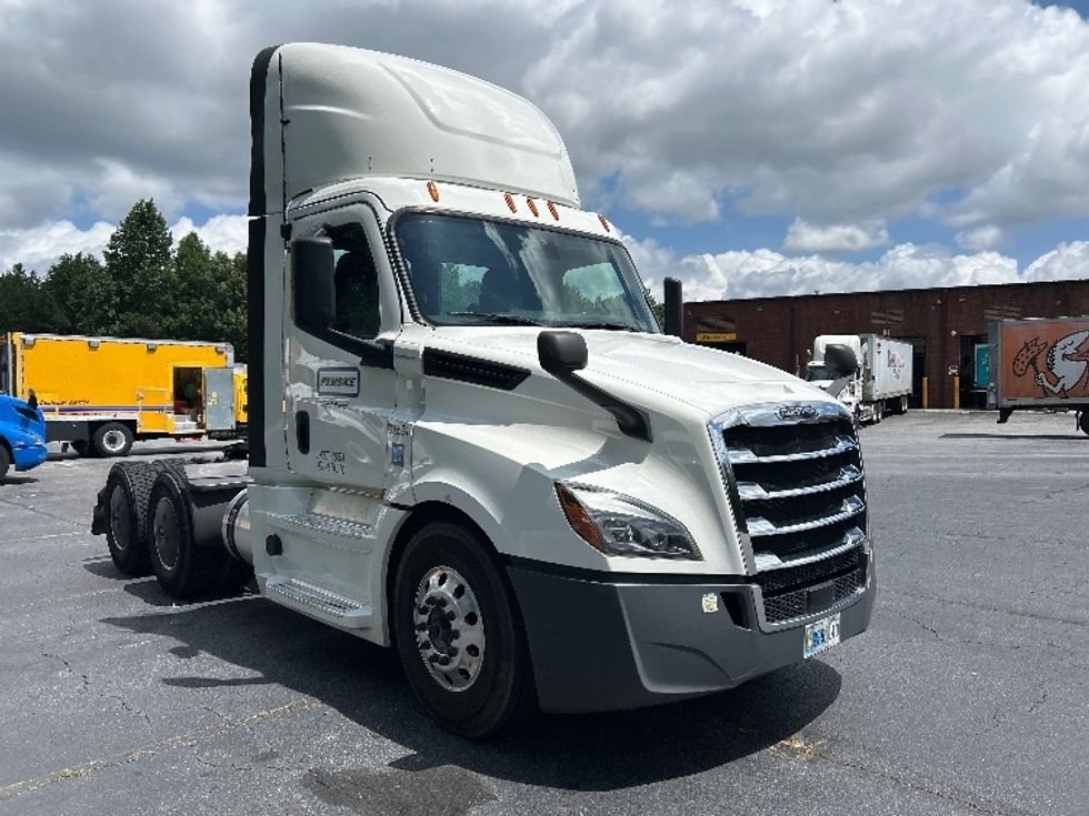 Day Cab Tractor-Heavy Duty Tractors-Freightliner-2020-T12664ST-Duluth-GA-469,491\n\t\tmiles-$ 51,250 - Image 1