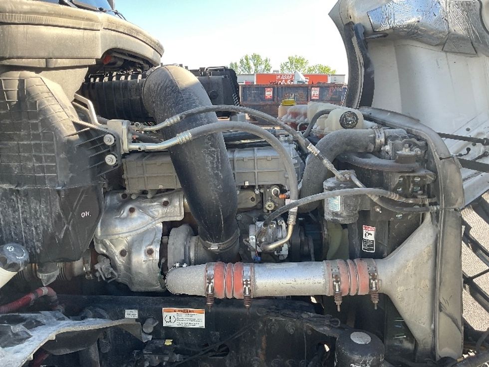 Day Cab Tractor-Heavy Duty Tractors-Freightliner-2020-T12664ST-Earth City-MO-419,074\n\t\tmiles-$ 51,750 - Image 15