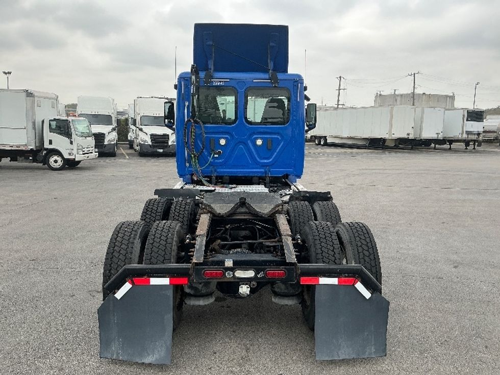 Day Cab Tractor-Heavy Duty Tractors-Freightliner-2020-T12664ST-East Chicago-IN-197,449\n\t\tmiles-$ 59,500 - Image 6