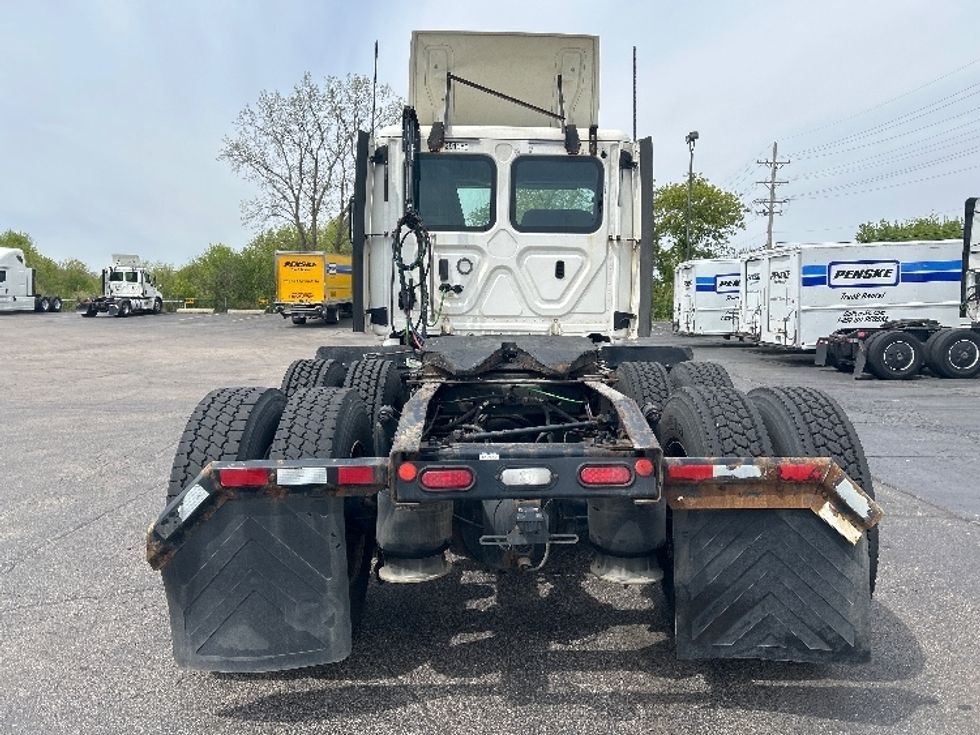 Day Cab Tractor-Heavy Duty Tractors-Freightliner-2020-T12664ST-East Chicago-IN-268,890\n\t\tmiles-$ 59,750 - Image 6