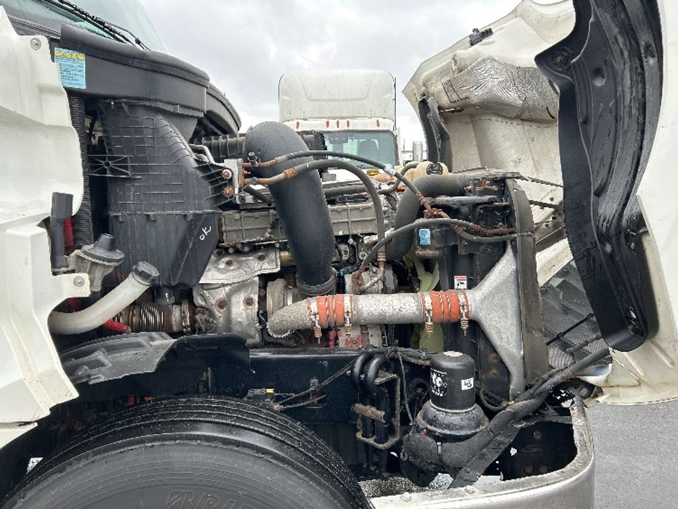 Day Cab Tractor-Heavy Duty Tractors-Freightliner-2020-T12664ST-East Chicago-IN-273,272\n\t\tmiles-$ 50,500 - Image 15