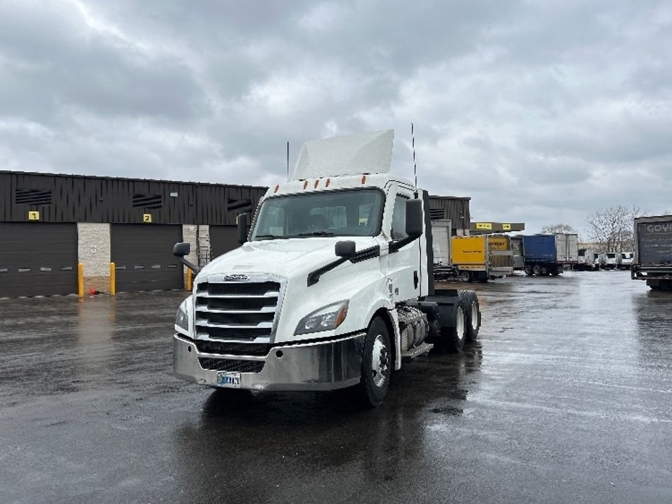 Day Cab Tractor-Heavy Duty Tractors-Freightliner-2020-T12664ST-East Chicago-IN-273,272\n\t\tmiles-$ 50,500 - Image 3