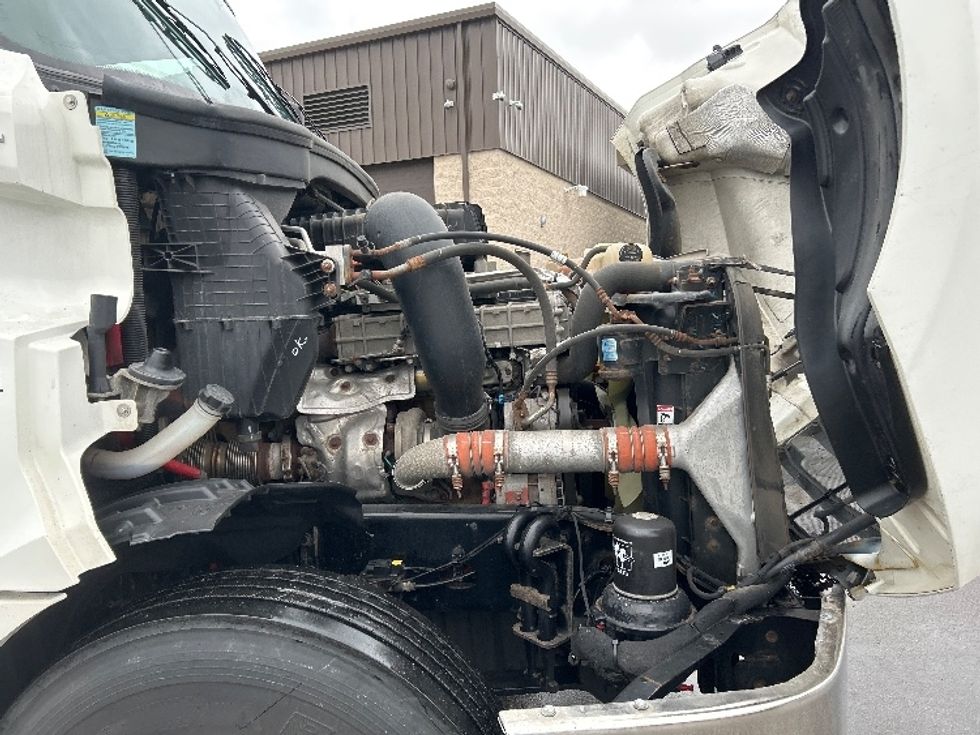 Day Cab Tractor-Heavy Duty Tractors-Freightliner-2020-T12664ST-East Chicago-IN-340,172\n\t\tmiles-$ 46,500 - Image 15