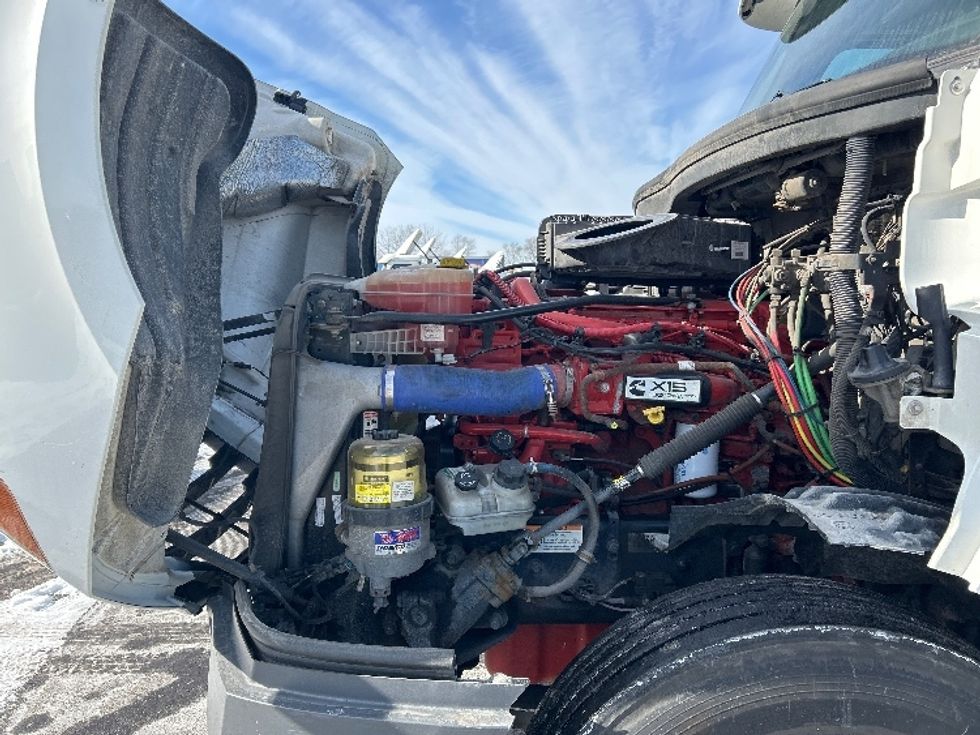 Day Cab Tractor-Heavy Duty Tractors-Freightliner-2020-T12664ST-East Chicago-IN-419,733\n\t\tmiles-$ 47,750 - Image 16