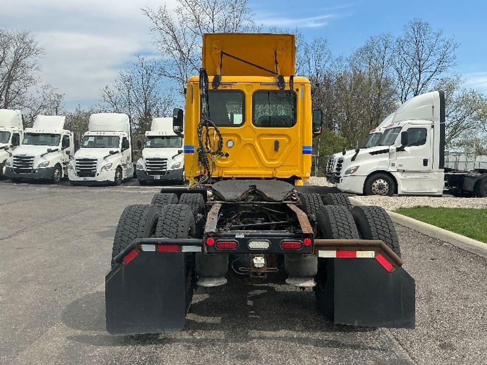 Day Cab Tractor-Heavy Duty Tractors-Freightliner-2020-T12664ST-East Chicago-IN-442,931\n\t\tmiles-$ 45,500 - Image 6