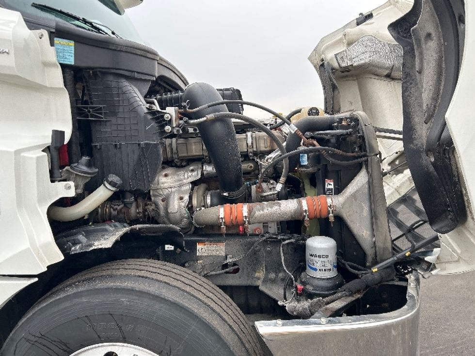 Day Cab Tractor-Heavy Duty Tractors-Freightliner-2020-T12664ST-East Chicago-IN-468,920\n\t\tmiles-$ 41,750 - Image 15