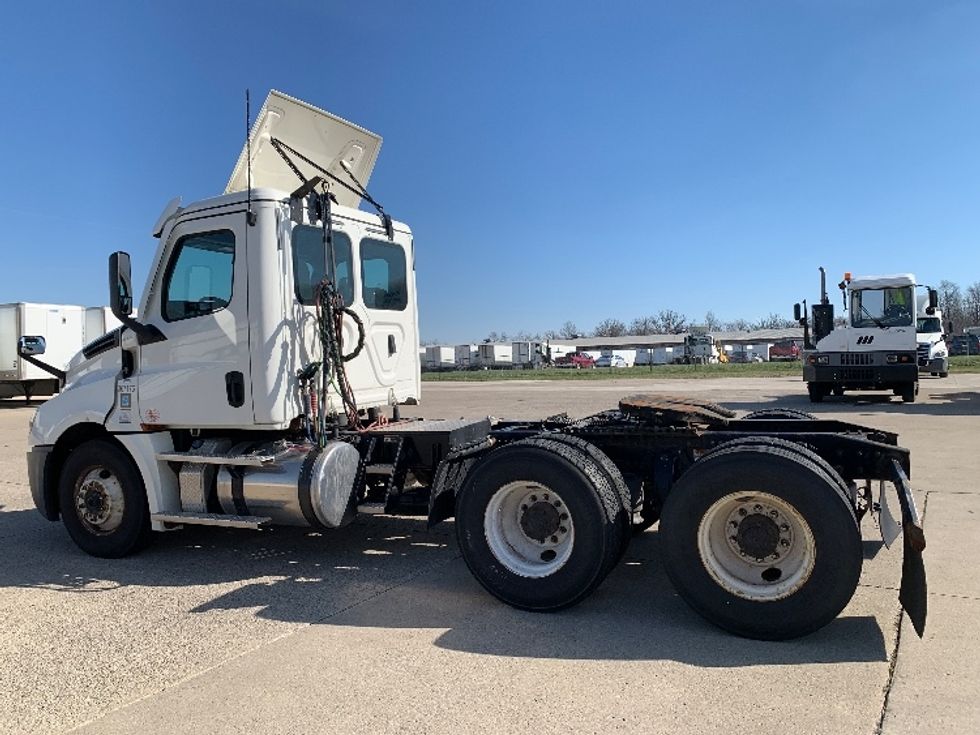 Day Cab Tractor-Heavy Duty Tractors-Freightliner-2020-T12664ST-East Liberty-OH-473,563\n\t\tmiles-$ 42,000 - Image 5