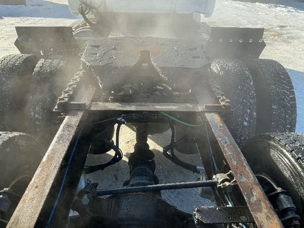 Day Cab Tractor-Heavy Duty Tractors-Freightliner-2020-T12664ST-Edmonton-AB-455,850\n\t\tkm-$ 65,750 - Image 6