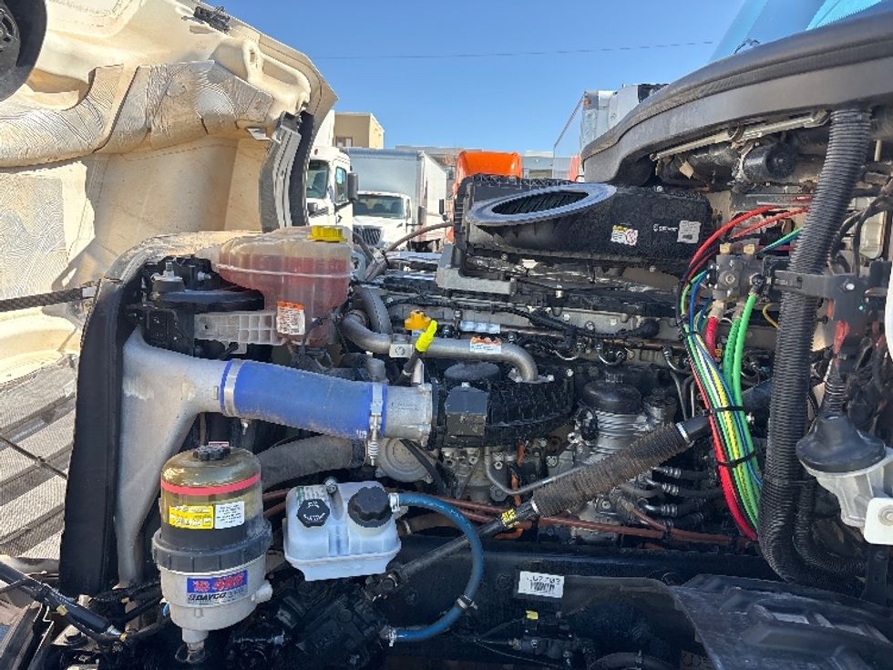 Day Cab Tractor-Heavy Duty Tractors-Freightliner-2020-T12664ST-El Paso-TX-101,193\n\t\tmiles-$ 67,000 - Image 16