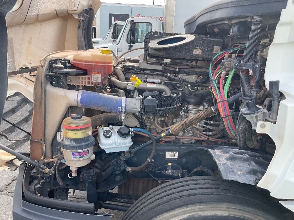 Day Cab Tractor-Heavy Duty Tractors-Freightliner-2020-T12664ST-El Paso-TX-107,132\n\t\tmiles-$ 66,750 - Image 16