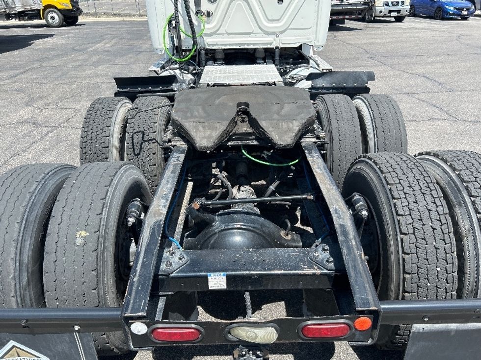 Day Cab Tractor-Heavy Duty Tractors-Freightliner-2020-T12664ST-El Paso-TX-231,448\n\t\tmiles-$ 61,250 - Image 6