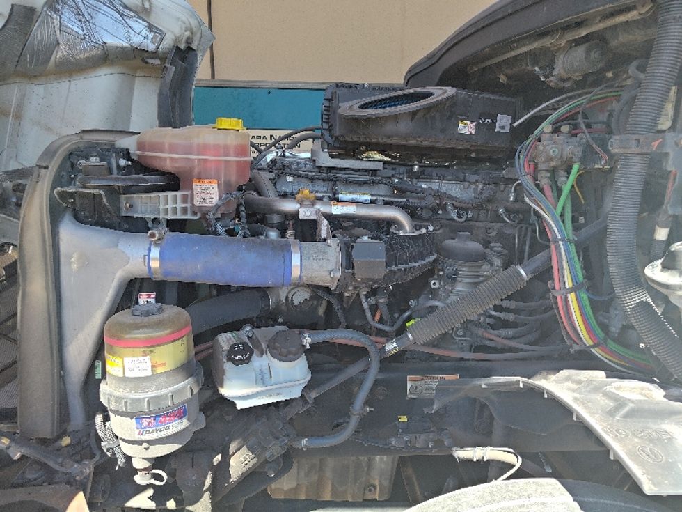 Day Cab Tractor-Heavy Duty Tractors-Freightliner-2020-T12664ST-El Paso-TX-532,666\n\t\tmiles-$ 39,250 - Image 16