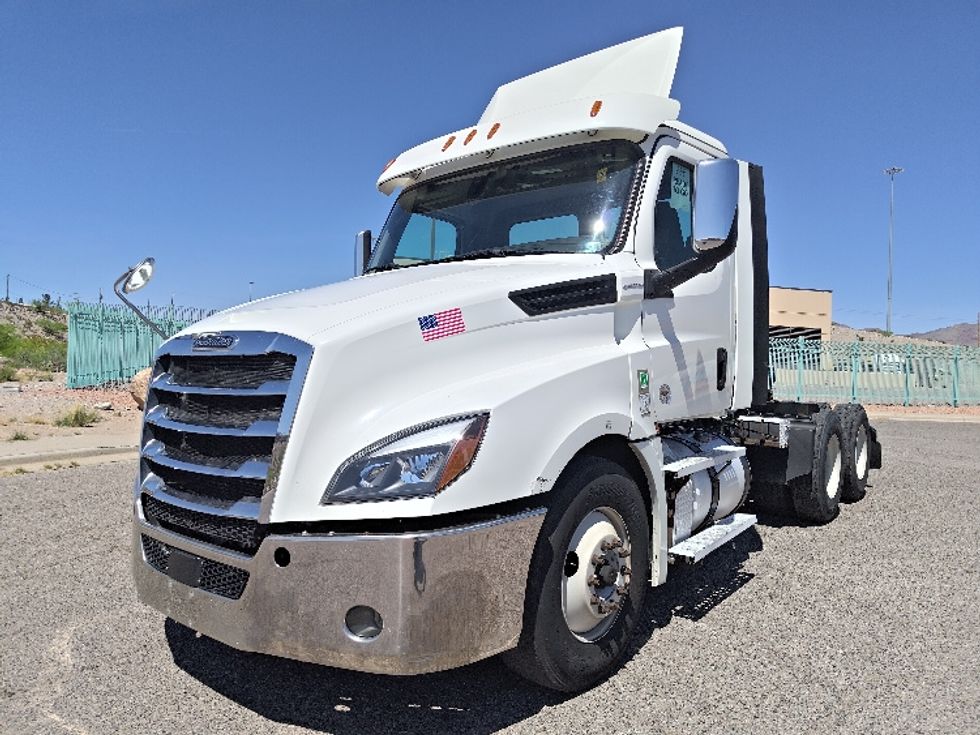 Day Cab Tractor-Heavy Duty Tractors-Freightliner-2020-T12664ST-El Paso-TX-532,666\n\t\tmiles-$ 39,250 - Image 3