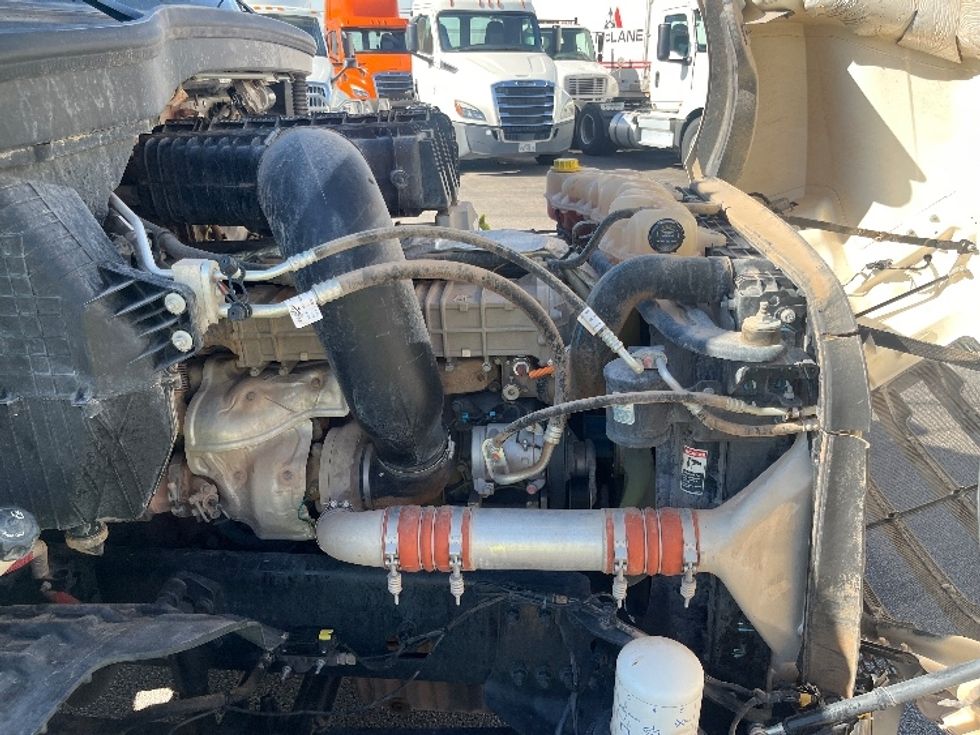 Day Cab Tractor-Heavy Duty Tractors-Freightliner-2020-T12664ST-El Paso-TX-99,671\n\t\tmiles-$ 67,250 - Image 15