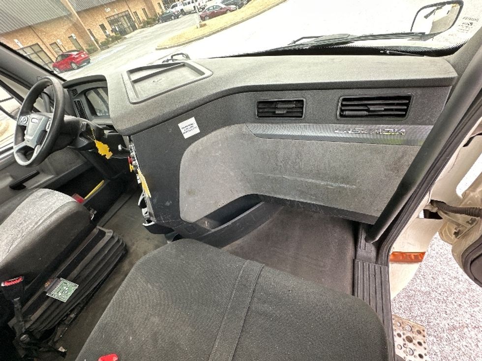 Day Cab Tractor-Heavy Duty Tractors-Freightliner-2020-T12664ST-Essex-MD-213,277\n\t\tmiles-$ 64,250 - Image 13