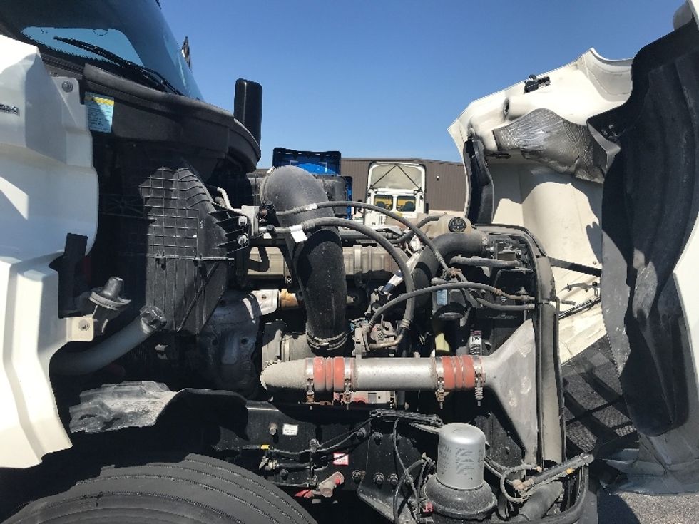 Day Cab Tractor-Heavy Duty Tractors-Freightliner-2020-T12664ST-Evansville-IN-459,782\n\t\tmiles-$ 59,500 - Image 15